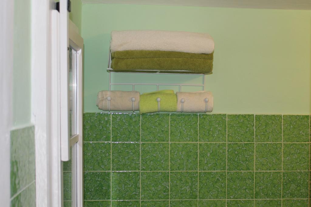 Serra SantʼAbbondio B&B Il Poggetto חדר תמונה